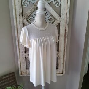 Perfect Peach Women's Flutter Short Sleeve Mesh Dot Textured Flowy Top in Creamy